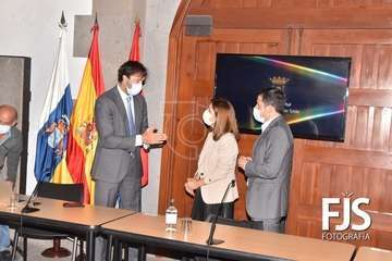 Héctor Suárez deja la Alcaldía de Telde en un Pleno sin intervención de la oposición/Francisco Javier Santana.